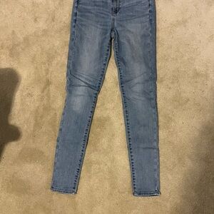 American Eagle Outfitters Light Blue Skinny Jeans